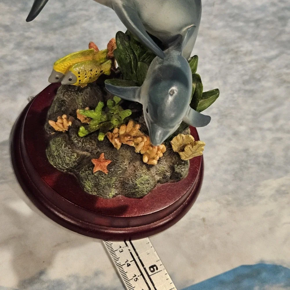 3 Jumping Dolphins Resin Figurine Statue Ocean Beach Nautical Decor 10